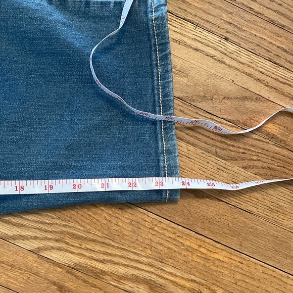 Indigo Blue Cream Straight Leg Maternity Jeans/Capris - Picture 12 of 13